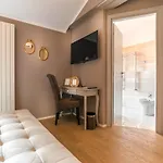 051 Boutique Bed & Breakfast Bologna