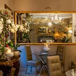 051 Boutique 4* Bologna