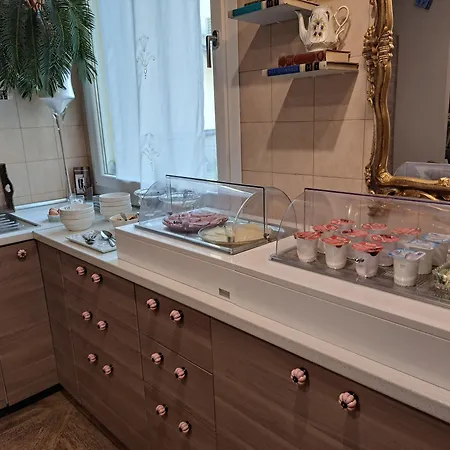 051 Boutique 3* بولونيا