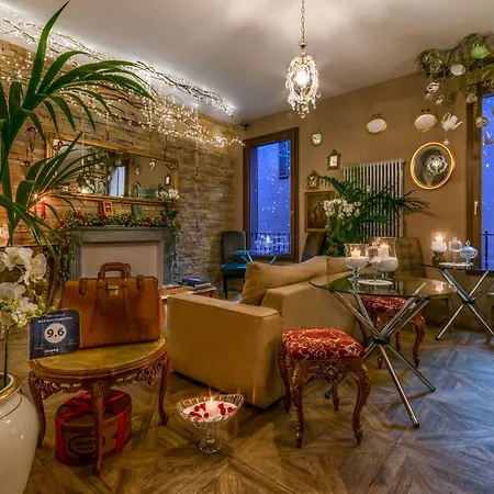 051 Boutique 4* Bologna
