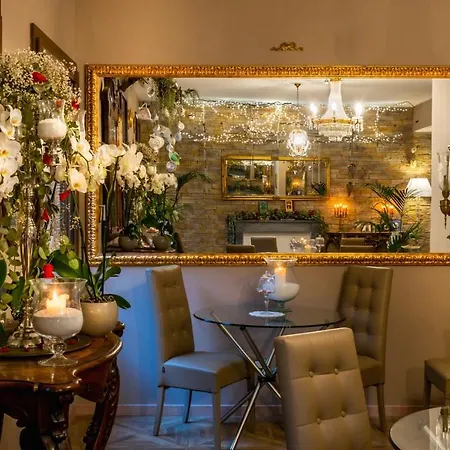 051 Boutique 4* Bologna